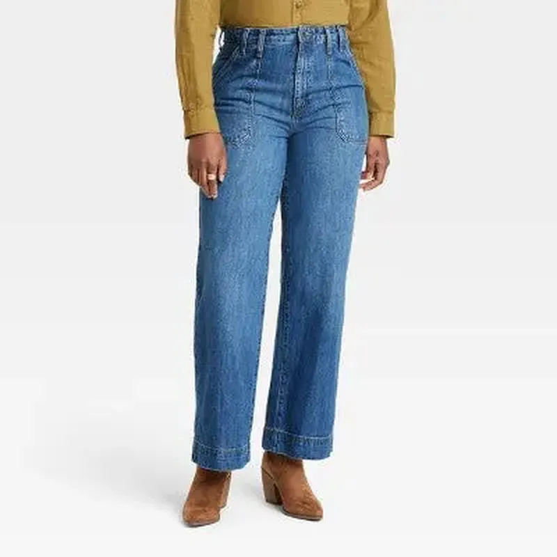 High-Rise Wide-Leg Jeans