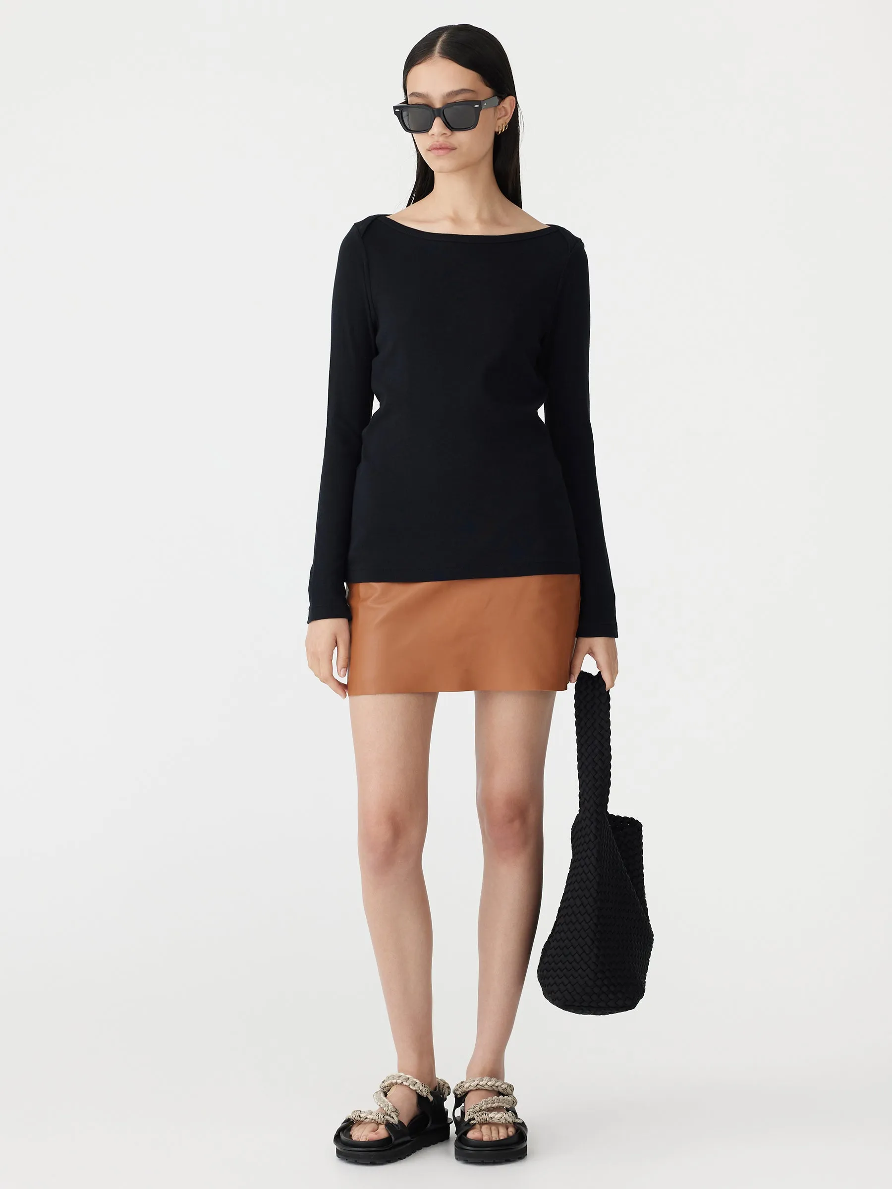 raw detail leather mini skirt